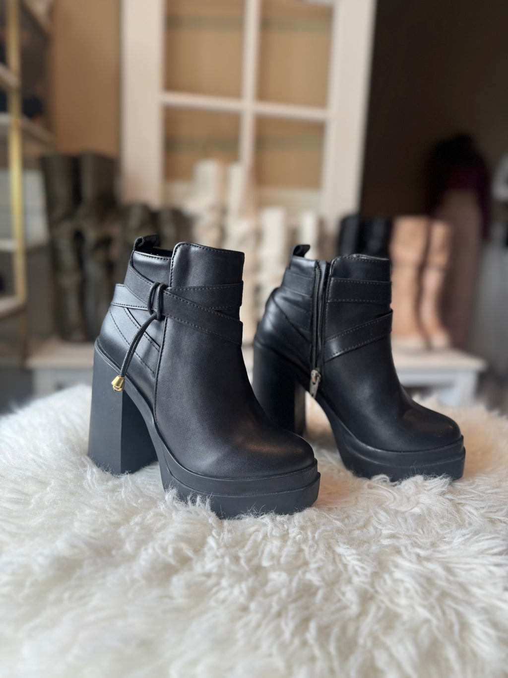 BOTAS
